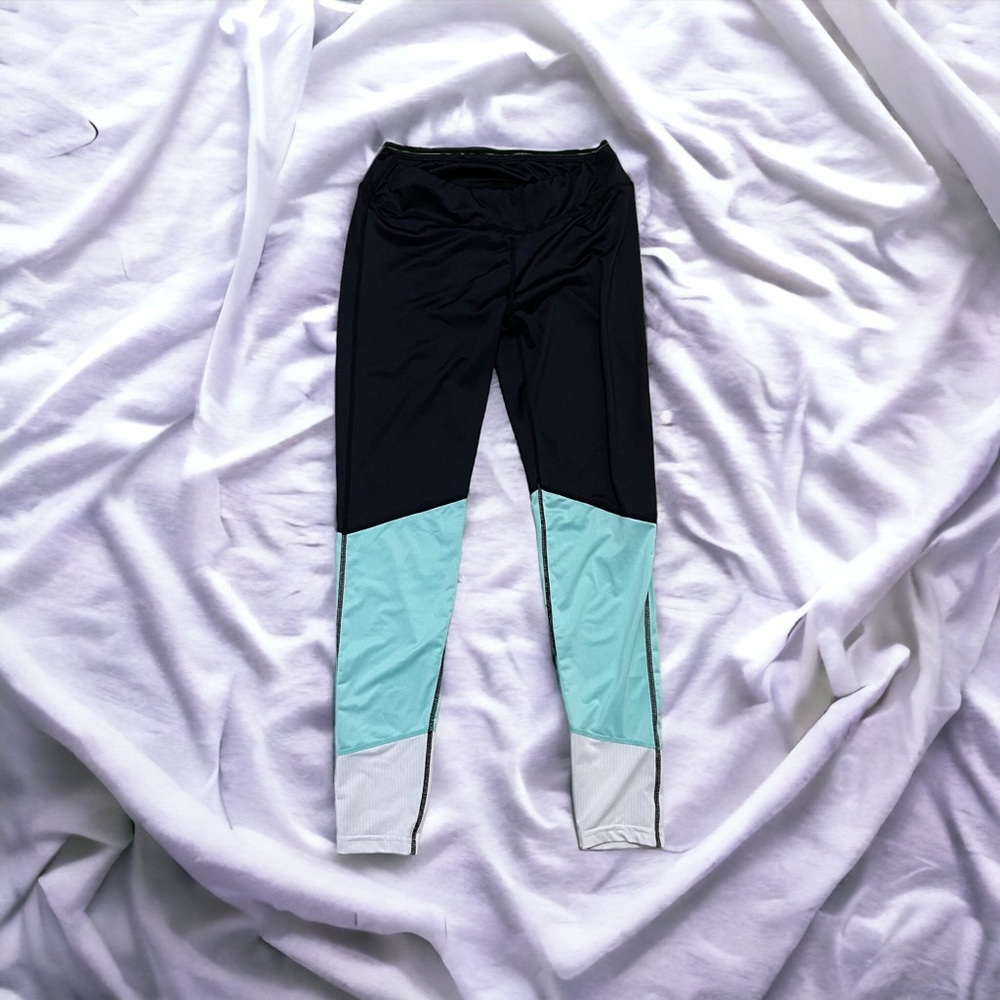 Zone Pro Leggings Size Medium